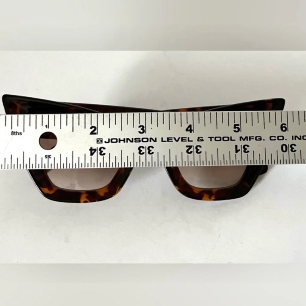Cat Eye Sunglasses Leopard Frame Oversized Vintage Retro Tortoise Brown Black